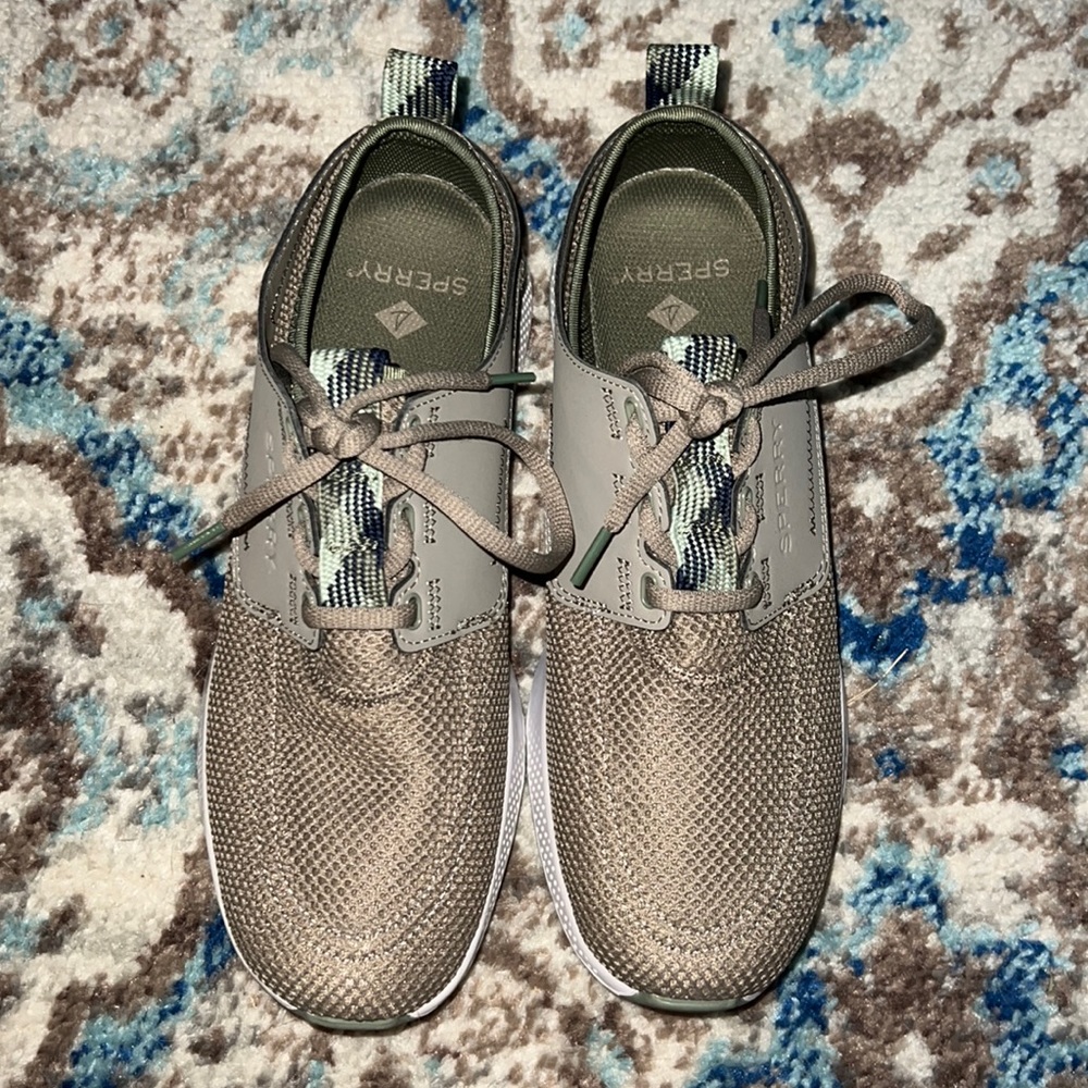 Sperry Shoes Men’s size 9